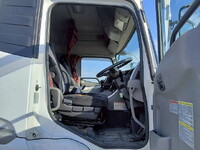 UD TRUCKS Quon Trailer Head QPG-GK5XAB 2018 559,981km_39