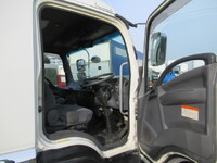 ISUZU Forward Aluminum Wing TKG-FRR90T2 2017 832,900km_21