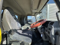 MITSUBISHI FUSO Fighter Container Carrier Truck PA-FK61RX 2006 205,000km_8