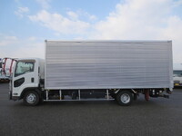 ISUZU Forward Aluminum Van 2RG-FRR90S2 2019 302,956km_8