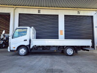 HINO Dutro Flat Body 2RG-XZU710M 2020 52,500km_6