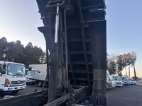 ISUZU Giga Deep Dump QPG-CYM77BM 2016 548,892km_16