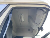 UD TRUCKS Quon Trailer Head QKG-GK6XAB 2016 397,388km_12