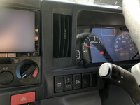 ISUZU Elf Double Cab TRG-NHR85A 2017 48,624km_18