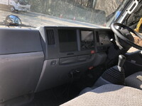 ISUZU Elf Double Cab TRG-NHR85A 2017 48,624km_20