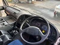 ISUZU Giga Container Carrier Truck QKG-CYM77A 2015 160,000km_33
