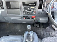 ISUZU Elf Carrier Car TPG-NPR85N 2019 139,315km_33