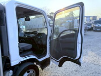 ISUZU Elf Aluminum Wing TRG-NPR85AN 2015 374,600km_19