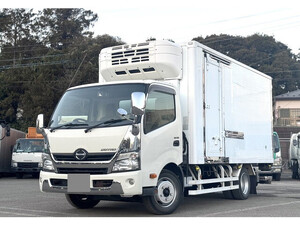 HINO Dutro Refrigerator & Freezer Truck TKG-XZU710M 2015 79,829km_1