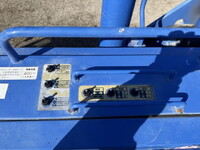 ISUZU Elf Cherry Picker TKG-NKR85N 2012 28,772km_23