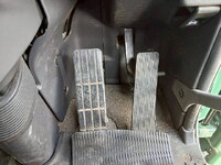 UD TRUCKS Quon Trailer Head QPG-GK5XAB 2015 477,095km_37