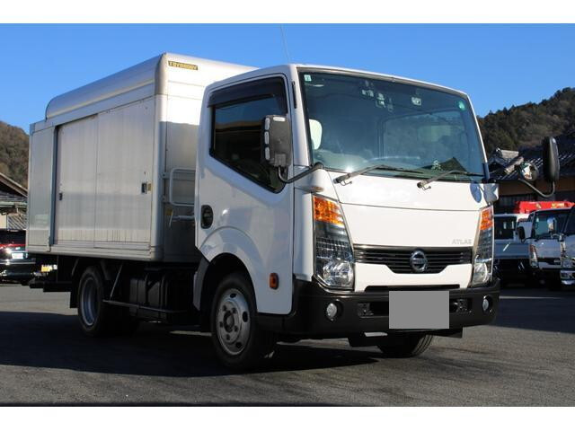 NISSAN Atlas Bottle Van SKG-TZ2F24 2015 71,000km