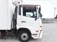 UD TRUCKS Condor Refrigerator & Freezer Truck TKG-MK38L 2013 400,000km_5