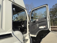 ISUZU Giga Trailer Head 2PG-EXY52CK 2022 398,486km_31