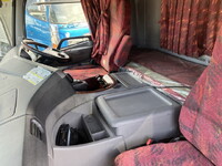 UD TRUCKS Quon Dump 2PG-CW5BL 2018 -_33