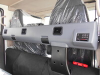 MITSUBISHI FUSO Canter Double Cab 2RG-FBA20 2025 252km_22