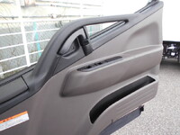 MITSUBISHI FUSO Canter Double Cab 2RG-FBA20 2025 252km_37