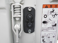 MITSUBISHI FUSO Canter Double Cab 2RG-FBA20 2025 281km_12