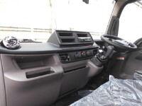 MITSUBISHI FUSO Canter Double Cab 2RG-FBA20 2025 281km_28