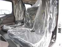 MITSUBISHI FUSO Canter Double Cab 2RG-FBA20 2025 281km_29