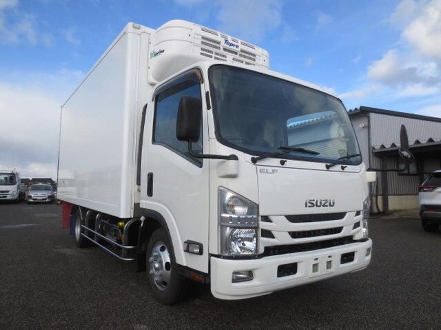 ISUZU Elf Refrigerator & Freezer Truck 2RG-NPR88AN 2021 12,773km