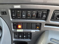 UD TRUCKS Quon Aluminum Wing QKG-CG5ZE 2015 304,705km_23