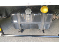 ISUZU Elf Aluminum Van TRG-NPR85AN 2018 316,046km_16