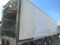 MITSUBISHI FUSO Super Great Refrigerator & Freezer Truck QPG-FU65VZ 2016 1,005,100km_5