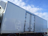 ISUZU Giga Refrigerator & Freezer Truck QKG-CYJ77BA 2017 573,000km_7