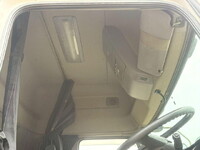 UD TRUCKS Quon Trailer Head QPG-GK5XAB 2016 586,000km_22