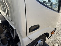 TOYOTA Toyoace Bottle Van TPG-XZU655 2018 110,367km_36