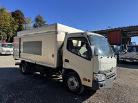 TOYOTA Toyoace Bottle Van TPG-XZU655 2018 110,367km_3