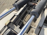 UD TRUCKS Quon Container Carrier Truck QKG-CD5YL 2013 722,000km_11