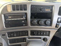 UD TRUCKS Quon Container Carrier Truck QKG-CD5YL 2013 722,000km_35