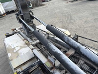 UD TRUCKS Quon Container Carrier Truck QKG-CD5YL 2013 722,000km_9