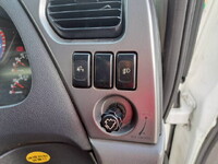 UD TRUCKS Quon Trailer Head QKG-GK6XAB 2018 618,000km_11