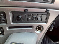 UD TRUCKS Quon Trailer Head QKG-GK6XAB 2018 618,000km_12