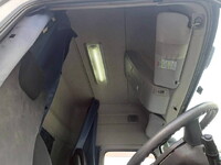 UD TRUCKS Quon Trailer Head QKG-GK6XAB 2018 618,000km_16