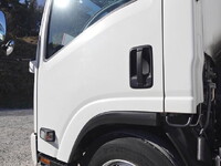 ISUZU Elf Panel Van 2RG-NPR88YN 2018 277,000km_10