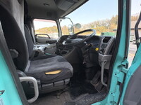 UD TRUCKS Quon Trailer Head QKG-GK6XAD 2012 720,000km_24