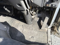 ISUZU Elf Aluminum Van PB-NPR81AN 2005 178,612km_34