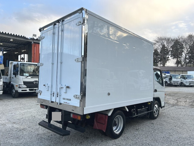 Canter Refrigerator & Freezer Truck_2