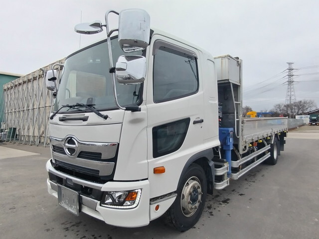 Ranger Truck (With 4 Steps Of Cranes)_1