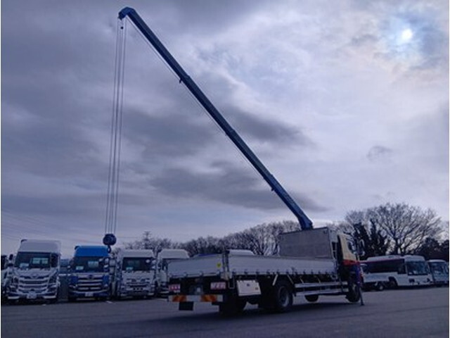 Ranger Truck (With 4 Steps Of Cranes)_2