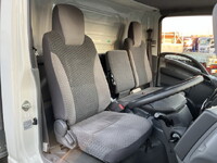 ISUZU Elf Aluminum Van TPG-NNR85AN 2018 141,572km_32