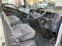 ISUZU Elf Aluminum Van TPG-NNR85AN 2018 141,572km_34