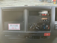 ISUZU Elf Aluminum Van TPG-NNR85AN 2018 141,572km_36