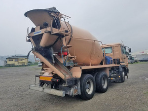 Big Thumb Mixer Truck_2