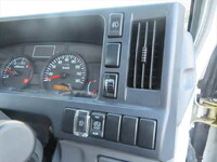 ISUZU Elf Flat Body BKG-NKR85A 2009 63,176km_36