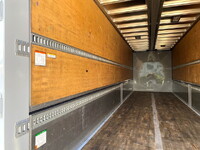 ISUZU Giga Aluminum Wing QPG-CYJ77B 2016 525,747km_10